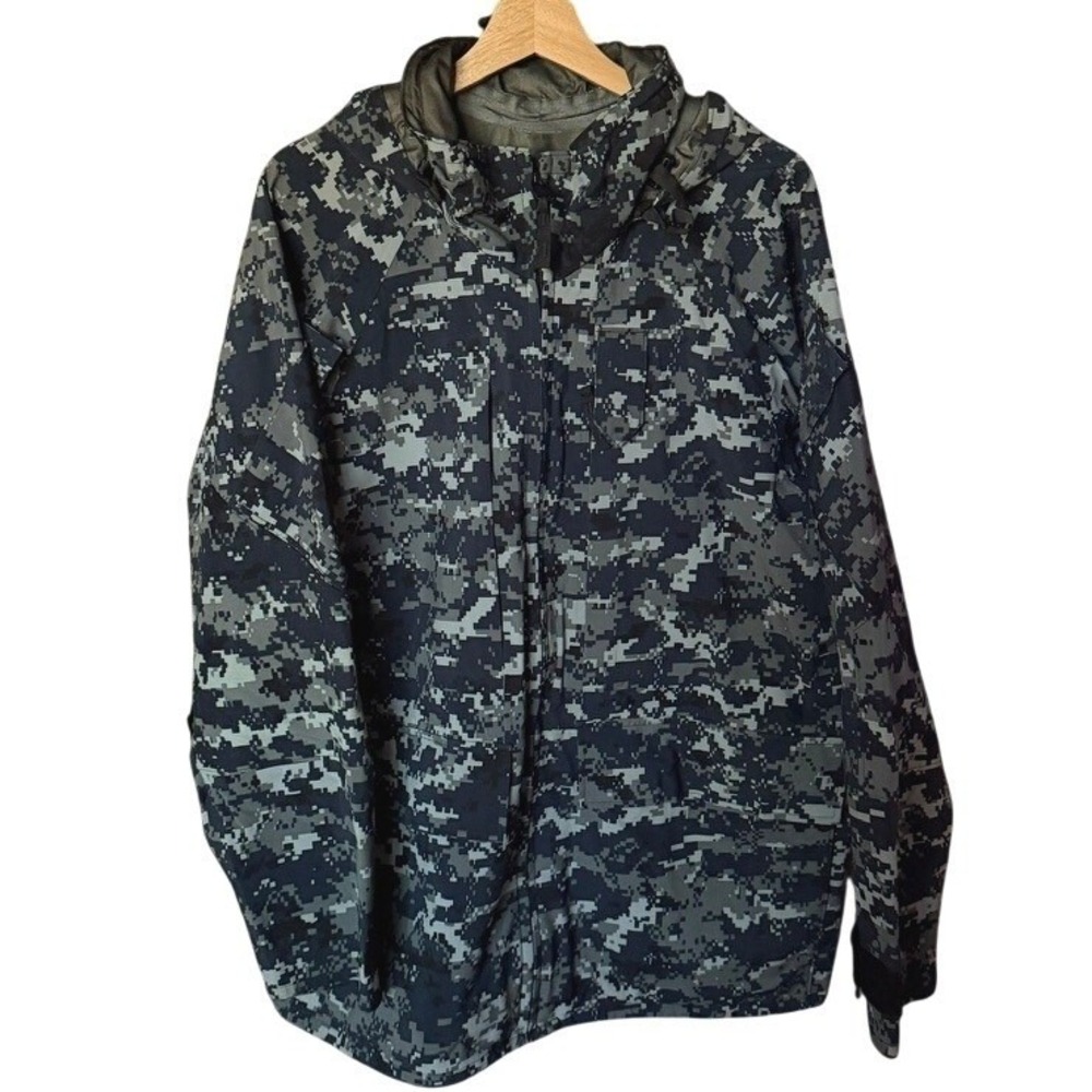 US NAVY NWU GORE TEX COLD WEATHER DIGITAL CAMOUFLAGE PARKA
